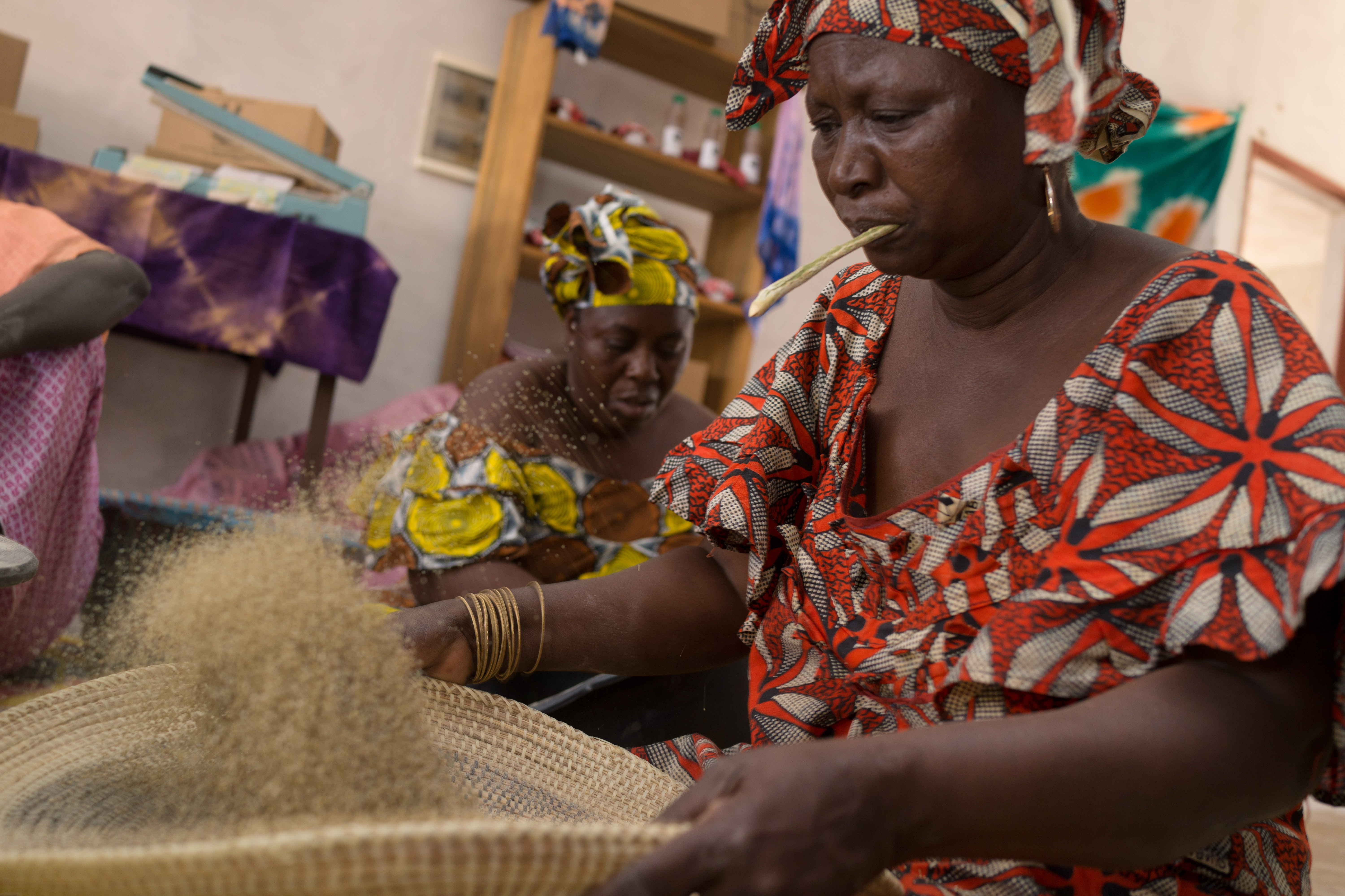 PIDES - Lavoratrice del miglio, Mbour